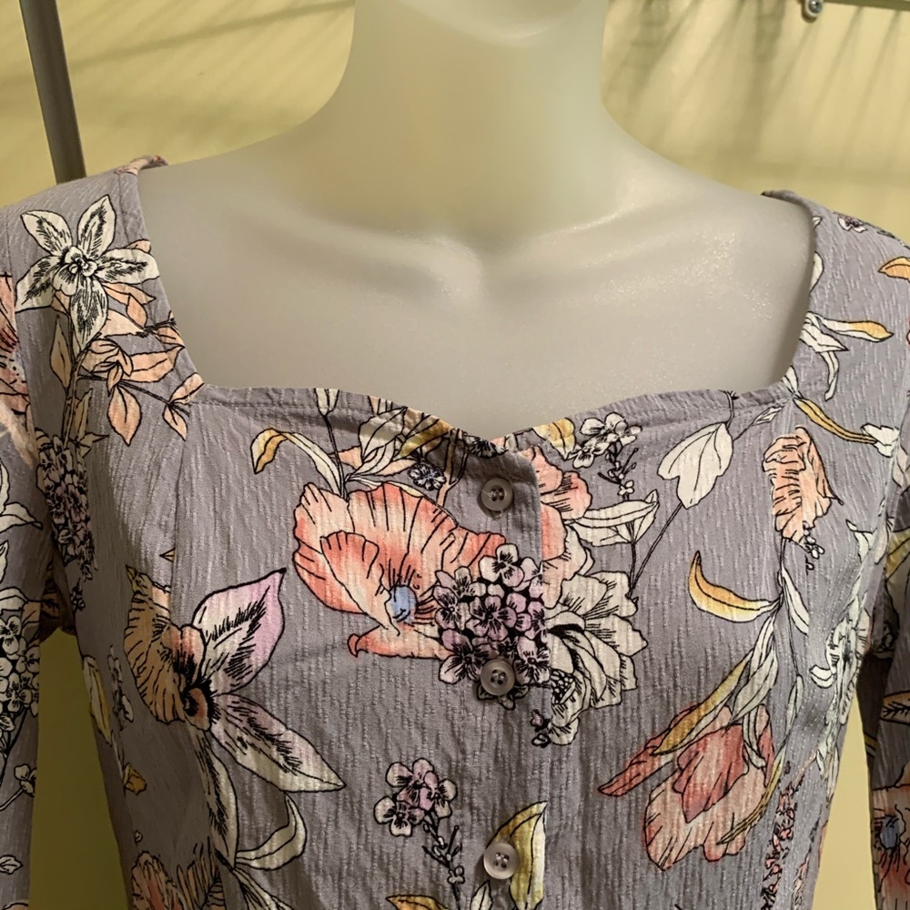 Rue 21 Floral Button Long sleeve Short Romper -187 - Picture 3 of 7